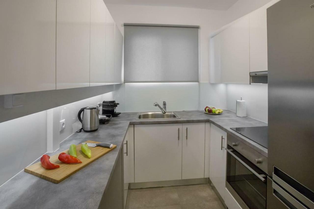 Charming Apartment Few Steps From Acropolis By Ghh Athens Exterior photo